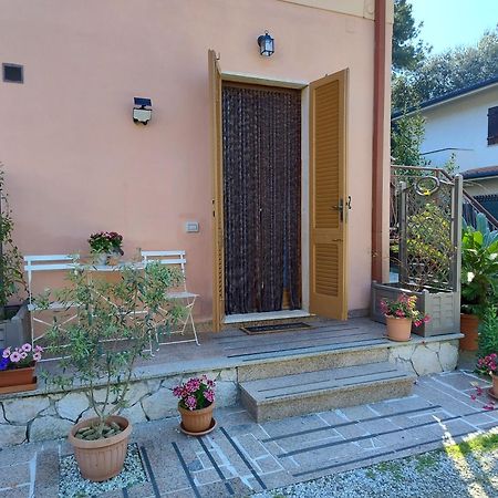 Bilocale Climatizzato A 850M Dalla Spiaggia Casa Katia มารีนา ดิ มาซซา ภายนอก รูปภาพ